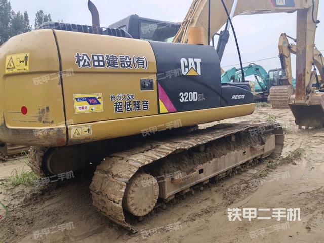 整機(jī)右后45°(整機(jī)外觀) 整機(jī)右后45°(整機(jī)外觀)