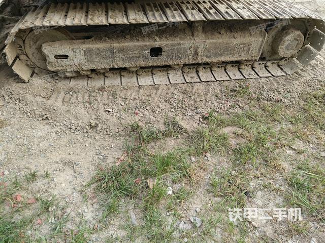 左側(cè)行走馬達(dá)蓋板(行走機(jī)構(gòu)) 左側(cè)行走馬達(dá)蓋板(行走機(jī)構(gòu))