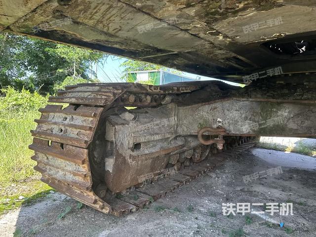 右側履帶整體（行走機構）