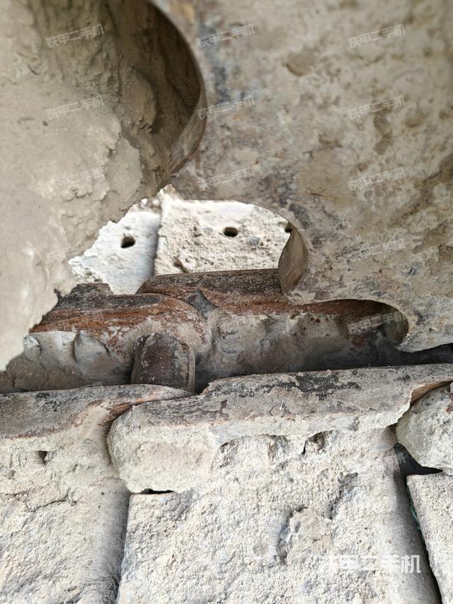 右側(cè)行走馬達(dá)蓋板(行走機(jī)構(gòu)) 右側(cè)行走馬達(dá)蓋板(行走機(jī)構(gòu))