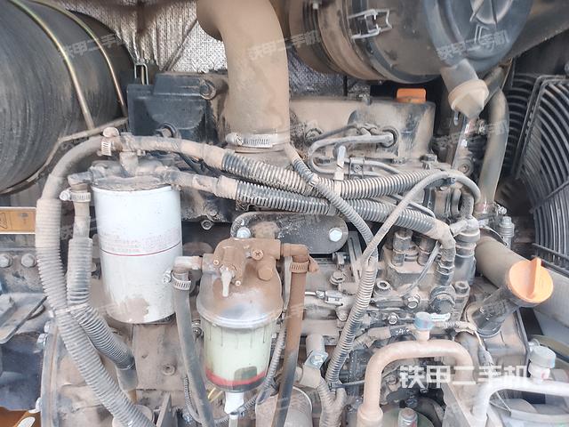 发动机整体俯视（整机外观）