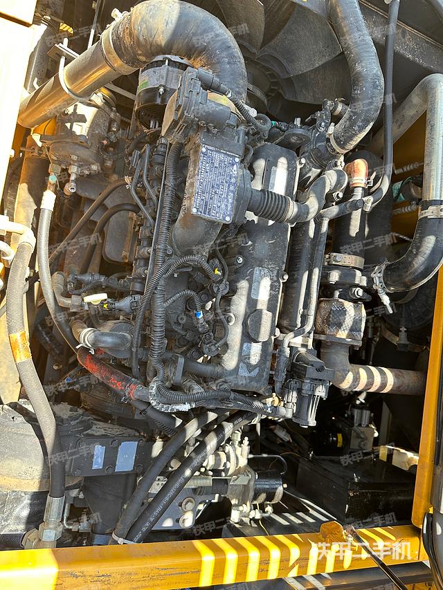 发动机整体俯视（整机外观）