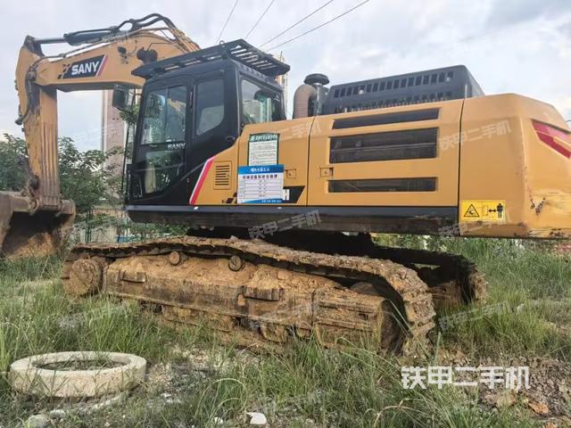 三一重工SY375H挖掘机