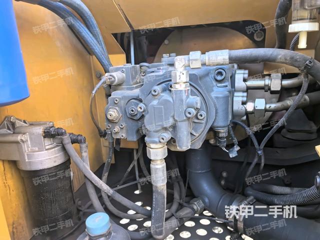 电瓶(大件舱室) 电瓶(大件舱室)