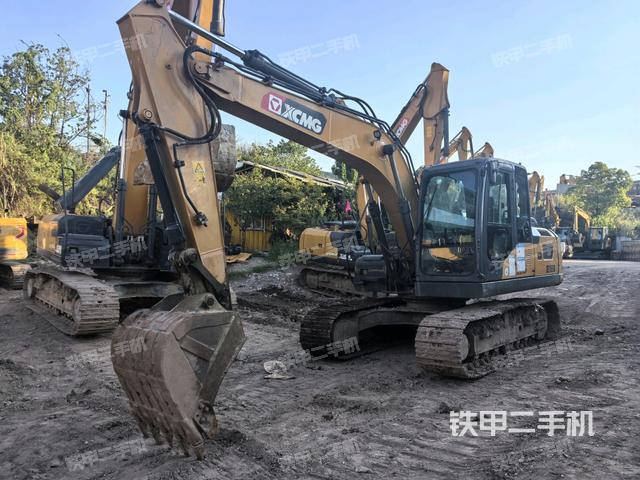 徐工XE155D挖掘机