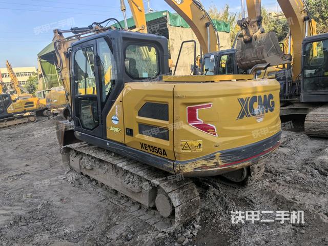 右后45(整機(jī)外觀) 右后45(整機(jī)外觀)