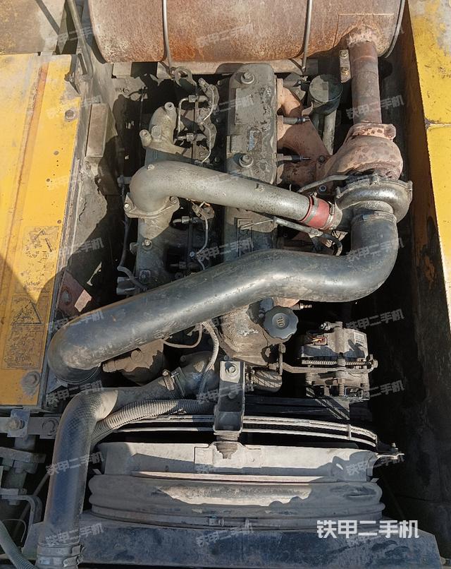 發(fā)動機(jī)整體俯視（整機(jī)外觀）