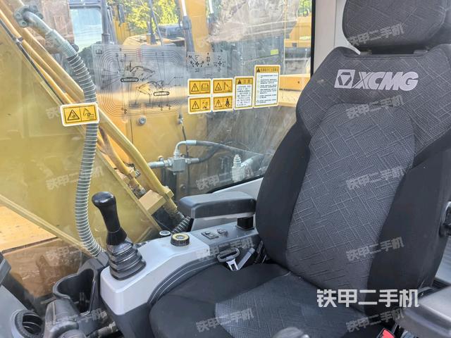 后窗玻璃角標(biāo)(駕駛室部分) 后窗玻璃角標(biāo)(駕駛室部分)