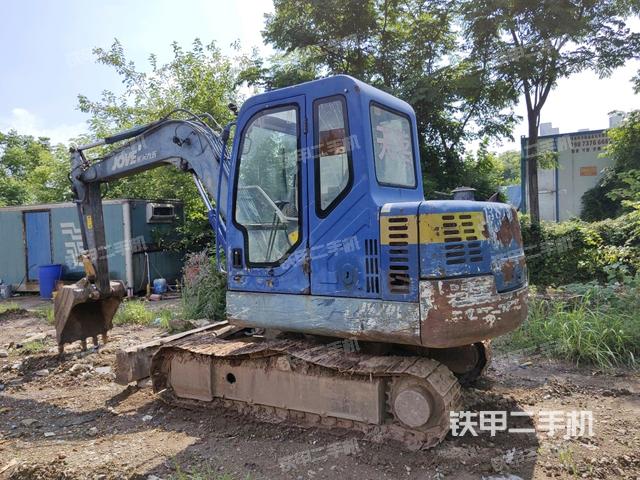 恒天九五JV70-7挖掘機(jī)