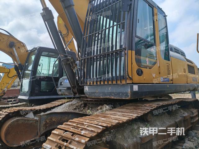 徐工XE370D挖掘机
