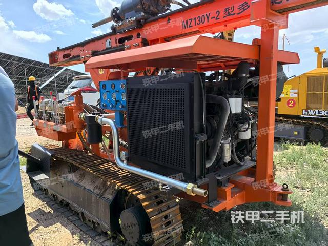 整机左侧(设备外观及核心部件) 整机左侧(设备外观及核心部件)