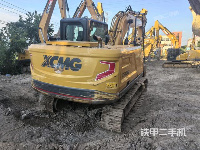 左后45(整機(jī)外觀) 左后45(整機(jī)外觀)