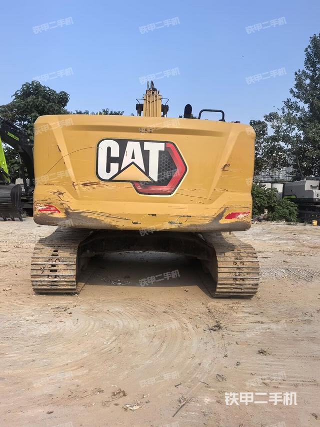 整機(jī)右后45°(整機(jī)外觀) 整機(jī)右后45°(整機(jī)外觀)