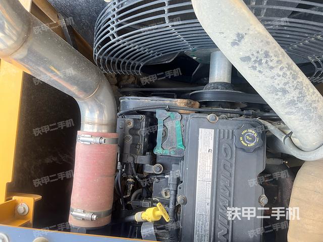 发动机整体俯视（整机外观）