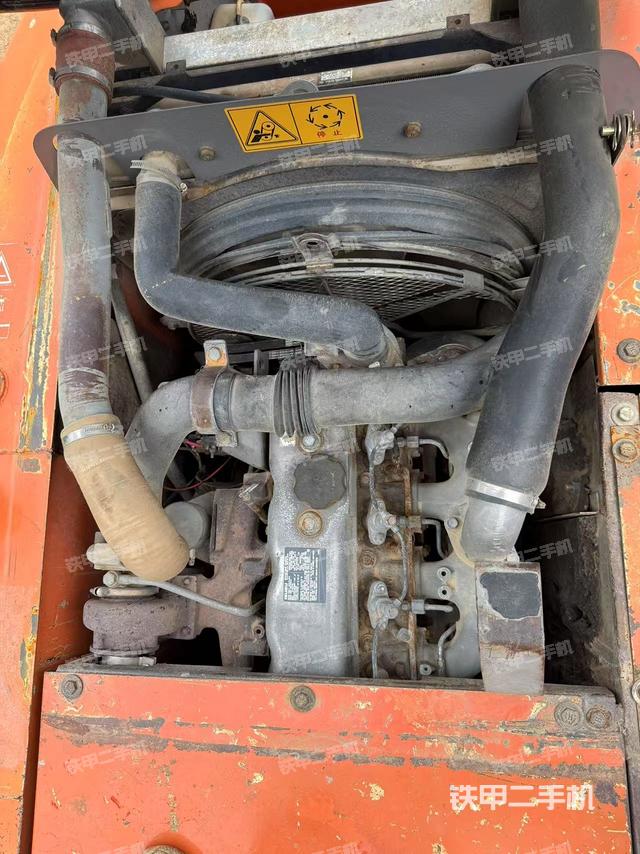 发动机整体俯视（整机外观）