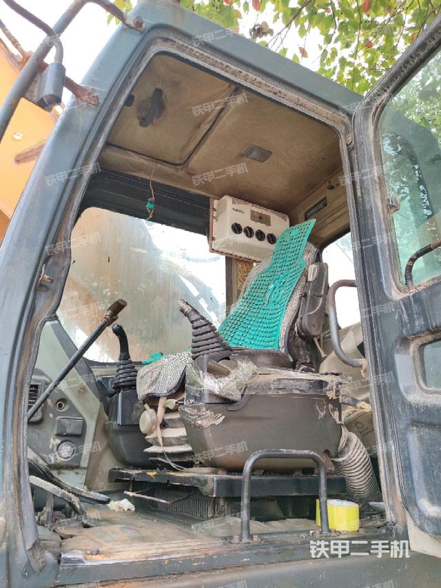 頂棚整體（駕駛室部分）