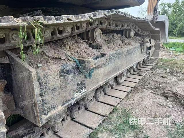 右驅(qū)動(dòng)輪(行走機(jī)構(gòu)) 右驅(qū)動(dòng)輪(行走機(jī)構(gòu))