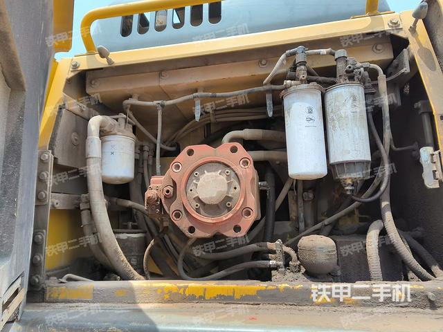 液压泵斜45 右(大件舱室) 液压泵斜45 右(大件舱室)