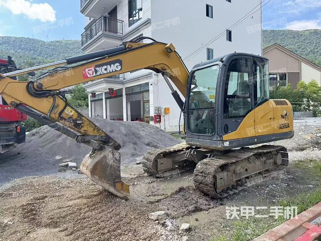 徐工XE75DA挖掘机