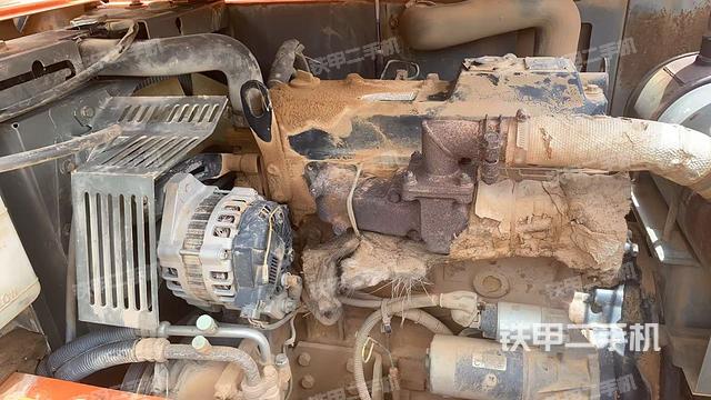 發(fā)動(dòng)機(jī)整體俯視(整機(jī)外觀) 發(fā)動(dòng)機(jī)整體俯視(整機(jī)外觀)