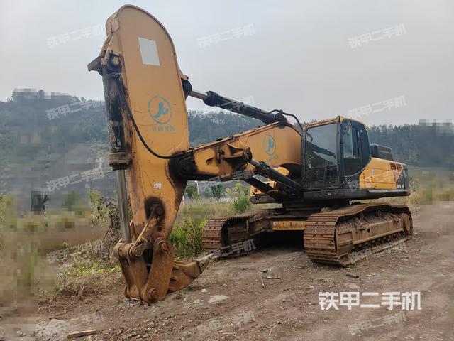 現(xiàn)代R485LVS挖掘機