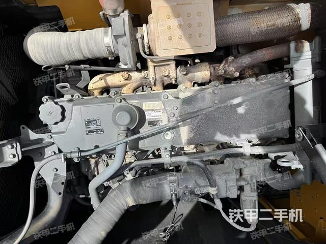 发动机整体俯视(整机外观) 发动机整体俯视(整机外观)