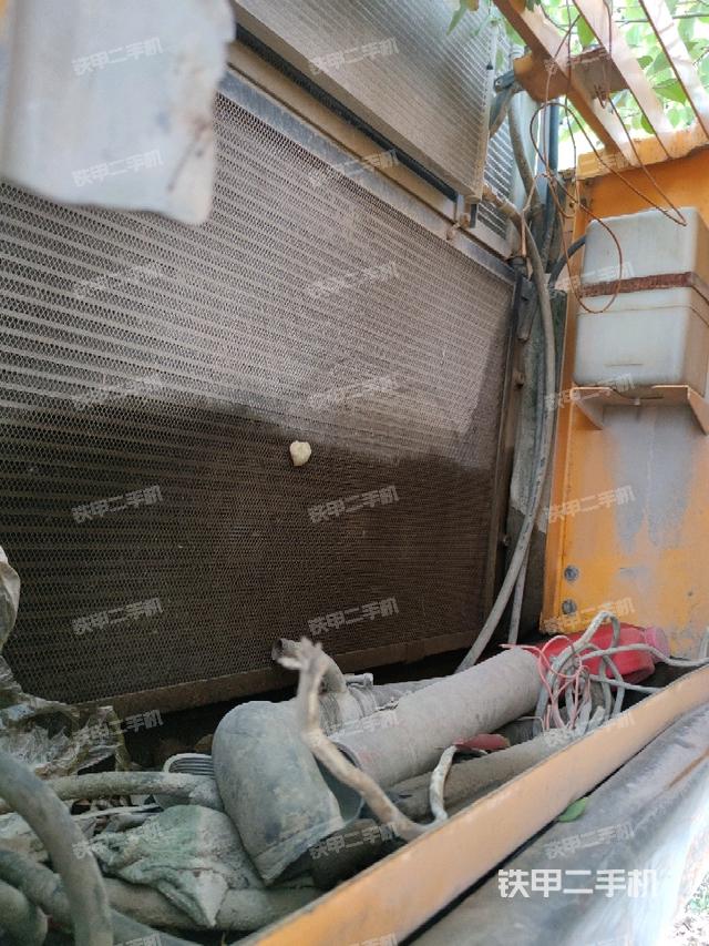 散熱器正面（大件艙室）