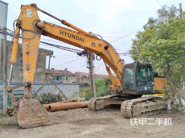 現(xiàn)代R335LC-7挖掘機