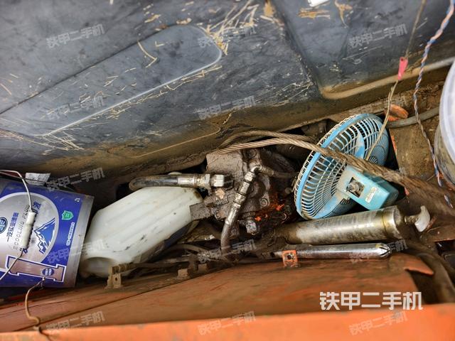 回转马达(上车部件) 回转马达(上车部件)