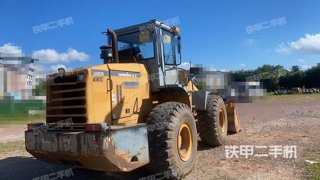 整機(jī)右后45°(整機(jī)外觀及大件) 整機(jī)右后45°(整機(jī)外觀及大件)