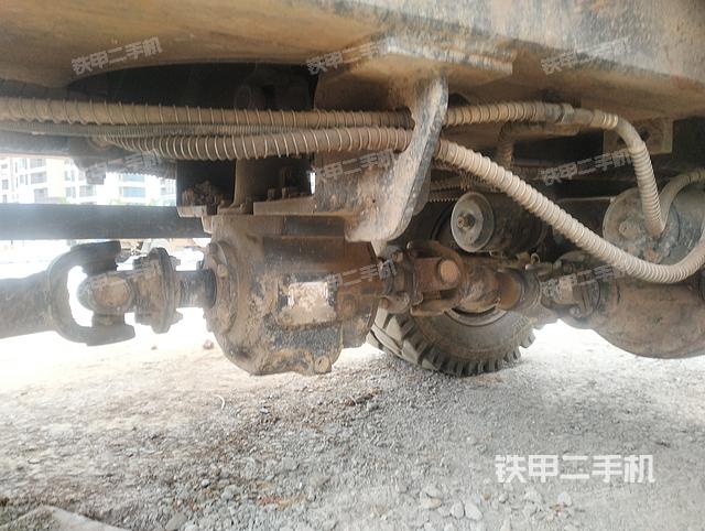 单侧履带整体（整机外观）