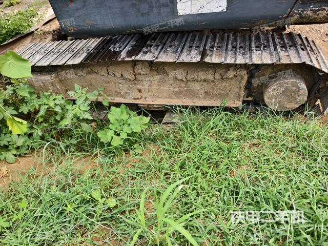左侧履带整体 (行走机构) 左侧履带整体 (行走机构)