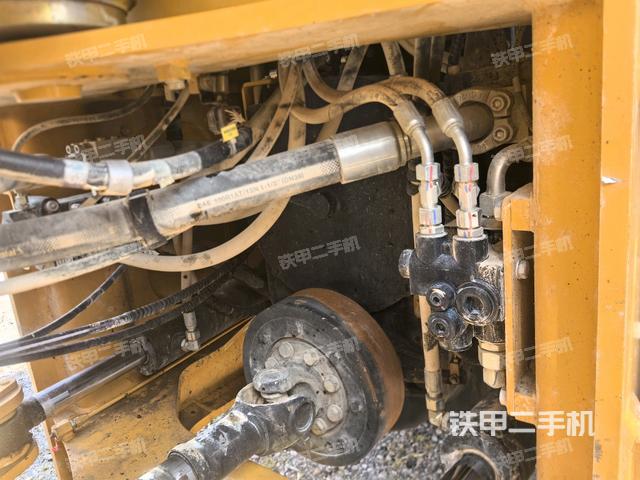 變速箱(整機(jī)外觀及大件) 變速箱(整機(jī)外觀及大件)