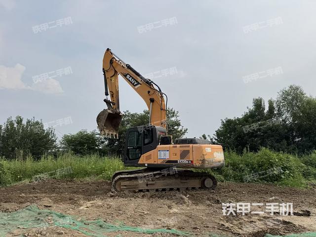 三一重工SY235C-9挖掘機