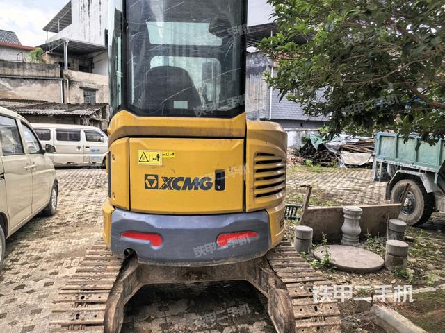 右后45(整机外观) 右后45(整机外观)