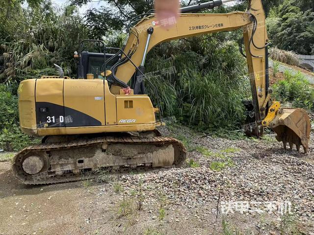 整机右后45°(整机外观) 整机右后45°(整机外观)