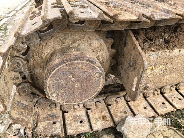 右驱动轮(行走机构) 右驱动轮(行走机构)