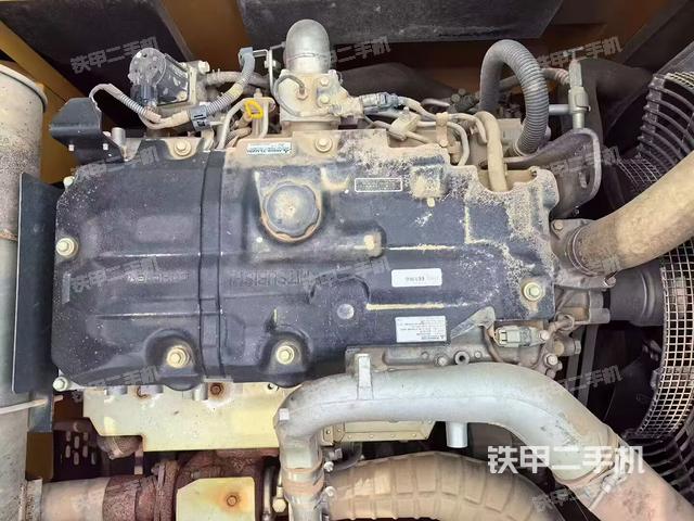 發(fā)動(dòng)機(jī)室(上車(chē)部件) 發(fā)動(dòng)機(jī)室(上車(chē)部件)