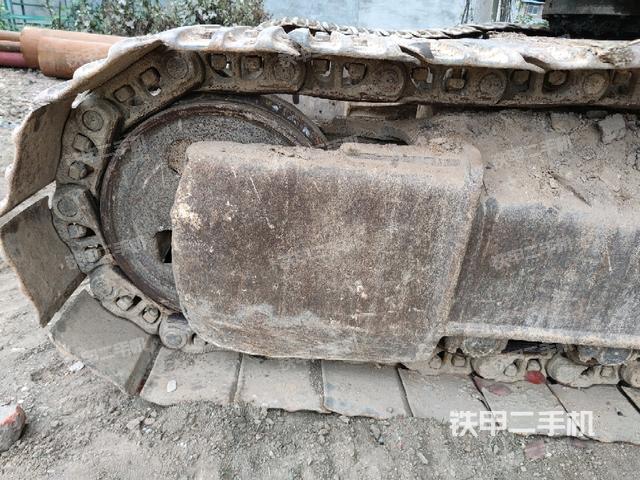 左側(cè)行走馬達(dá)蓋板（行走機構(gòu)）