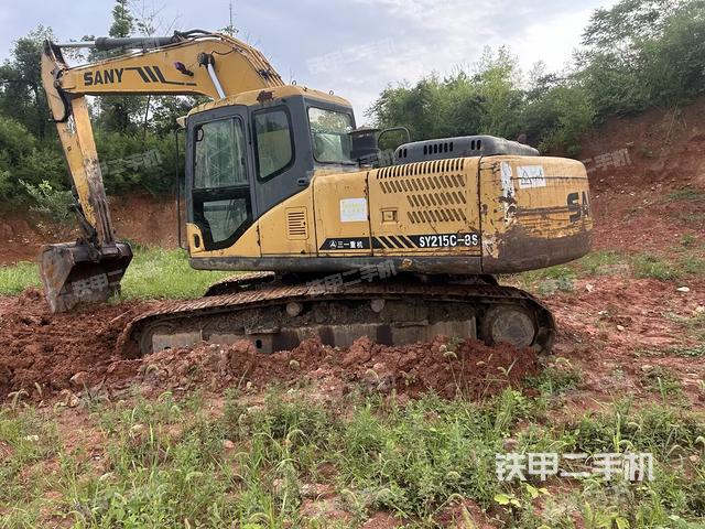 三一重工SY215C挖掘机
