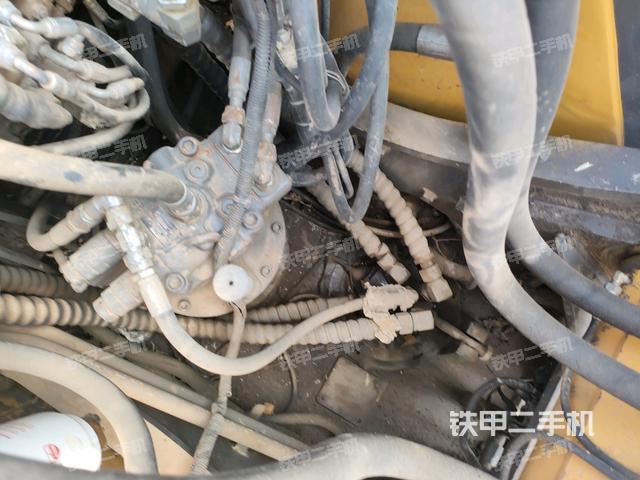 回轉(zhuǎn)馬達(dá)(上車(chē)部件) 回轉(zhuǎn)馬達(dá)(上車(chē)部件)