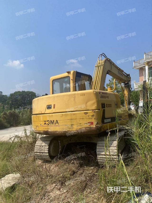 整機右后45°(整機外觀) 整機右后45°(整機外觀)