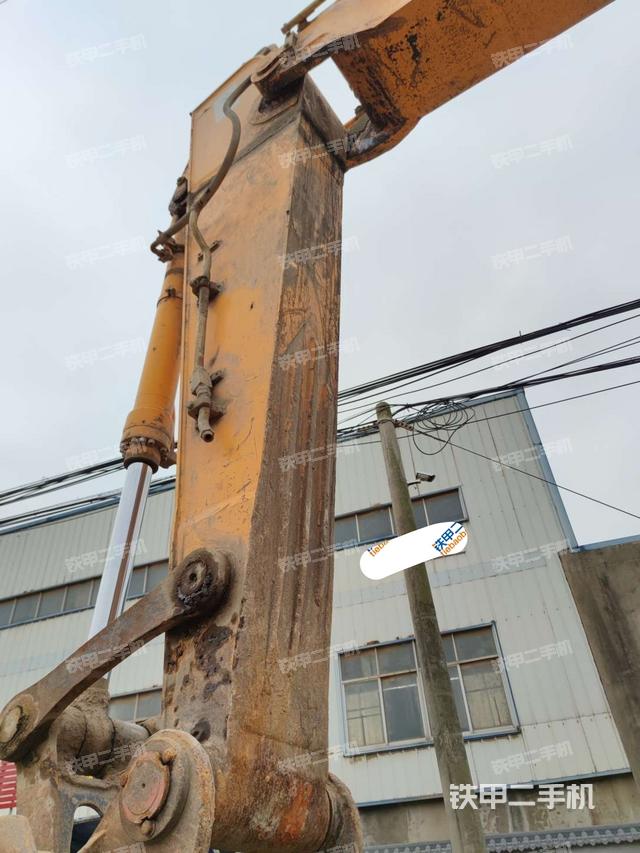 小臂整體左后（工作和回轉(zhuǎn)裝置）