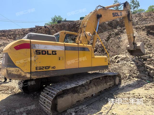 右后45(整机外观) 右后45(整机外观)