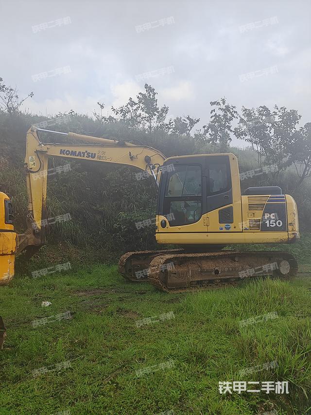 发动机整体俯视(整机外观) 发动机整体俯视(整机外观)