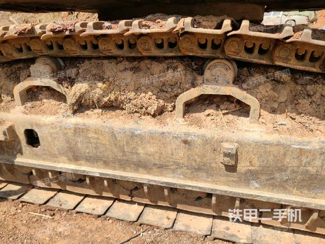 右導(dǎo)向輪(行走機構(gòu)) 右導(dǎo)向輪(行走機構(gòu))