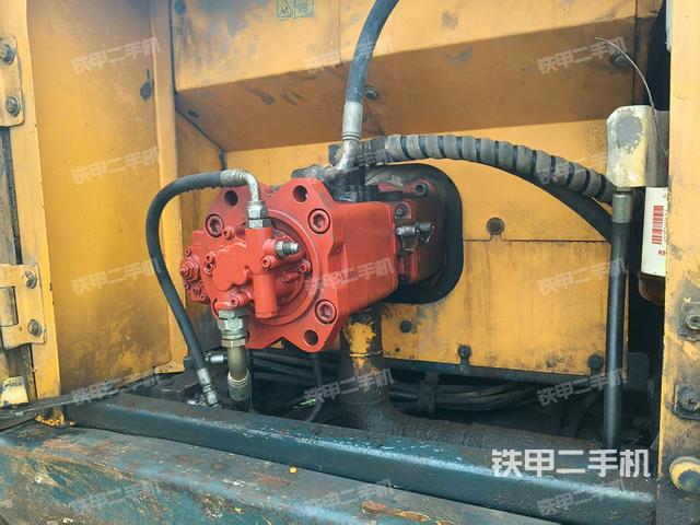 液壓泵室(大件艙室) 液壓泵室(大件艙室)