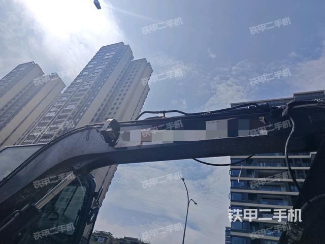 大臂整體?右側(cè)(工作和回轉(zhuǎn)裝置) 大臂整體?右側(cè)(工作和回轉(zhuǎn)裝置)