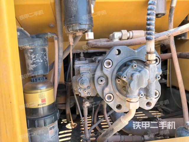 液压泵斜45 左(大件舱室) 液压泵斜45 左(大件舱室)