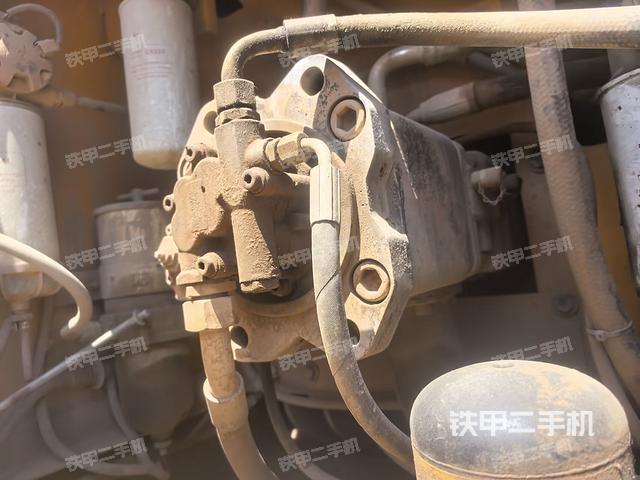 液压泵斜45 右(大件舱室) 液压泵斜45 右(大件舱室)